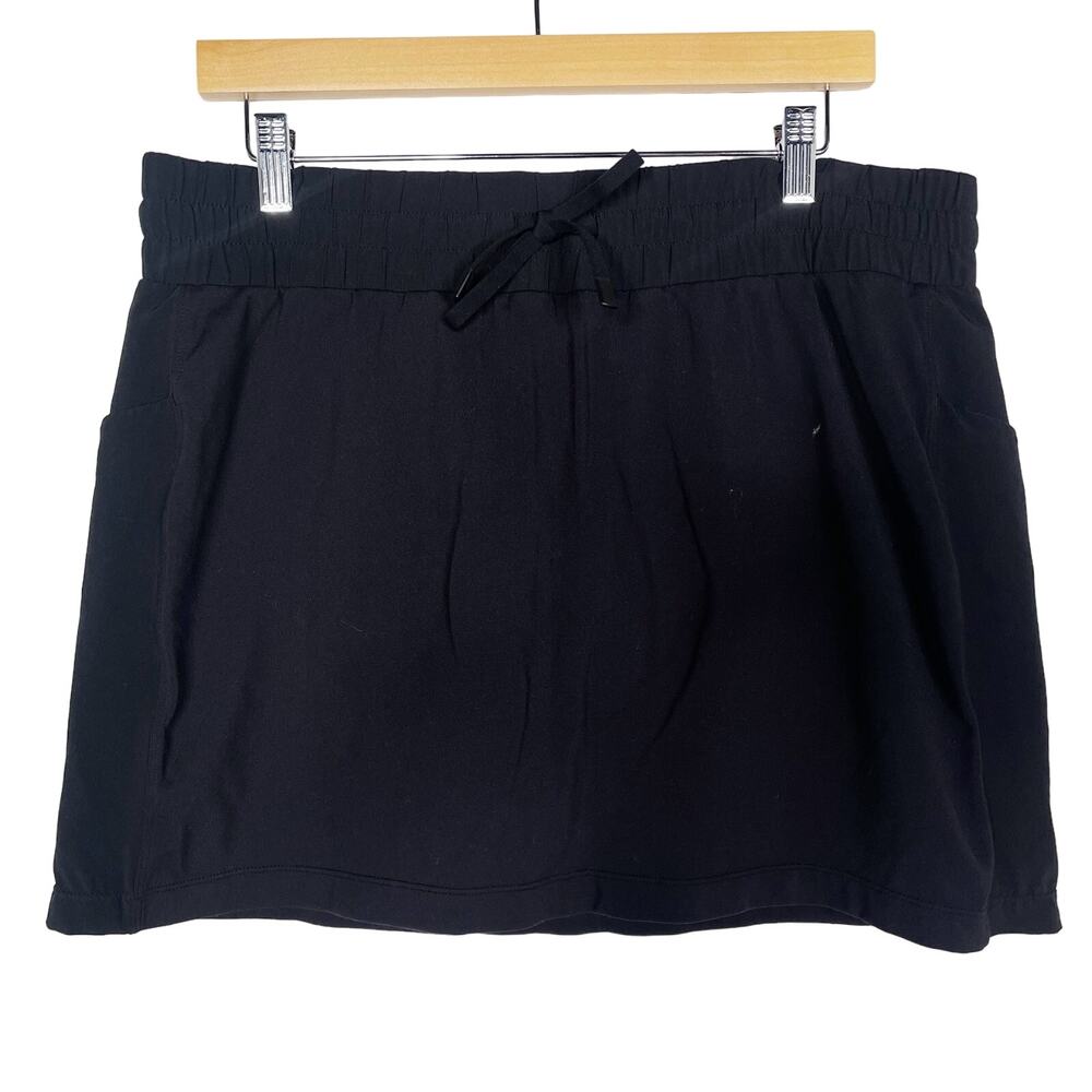 Athleta Large L Black Excursion Hybrid Skort Knit Activewear Casual Liner Shorts